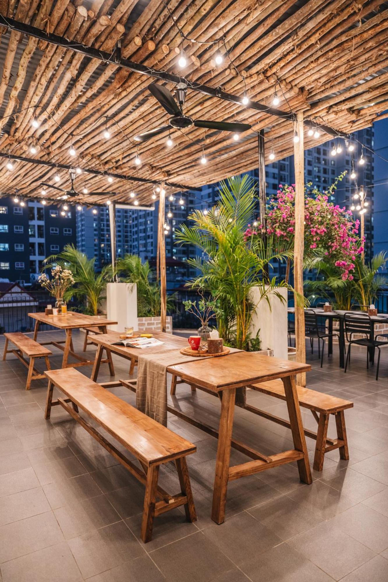 Opulent Skyline Retreat - Elevated Living - Inspired Design *