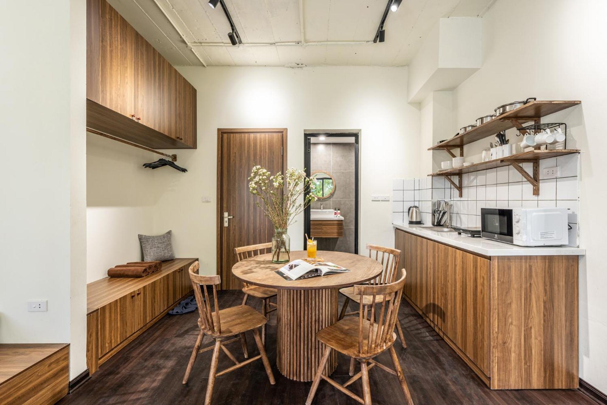 Opulent Skyline Retreat - Elevated Living - Inspired Design Hà Nội